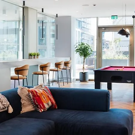 The Mercian - 3bdr Luxury Penthouse -24 Hr Gym - Private Terrace Birmingham